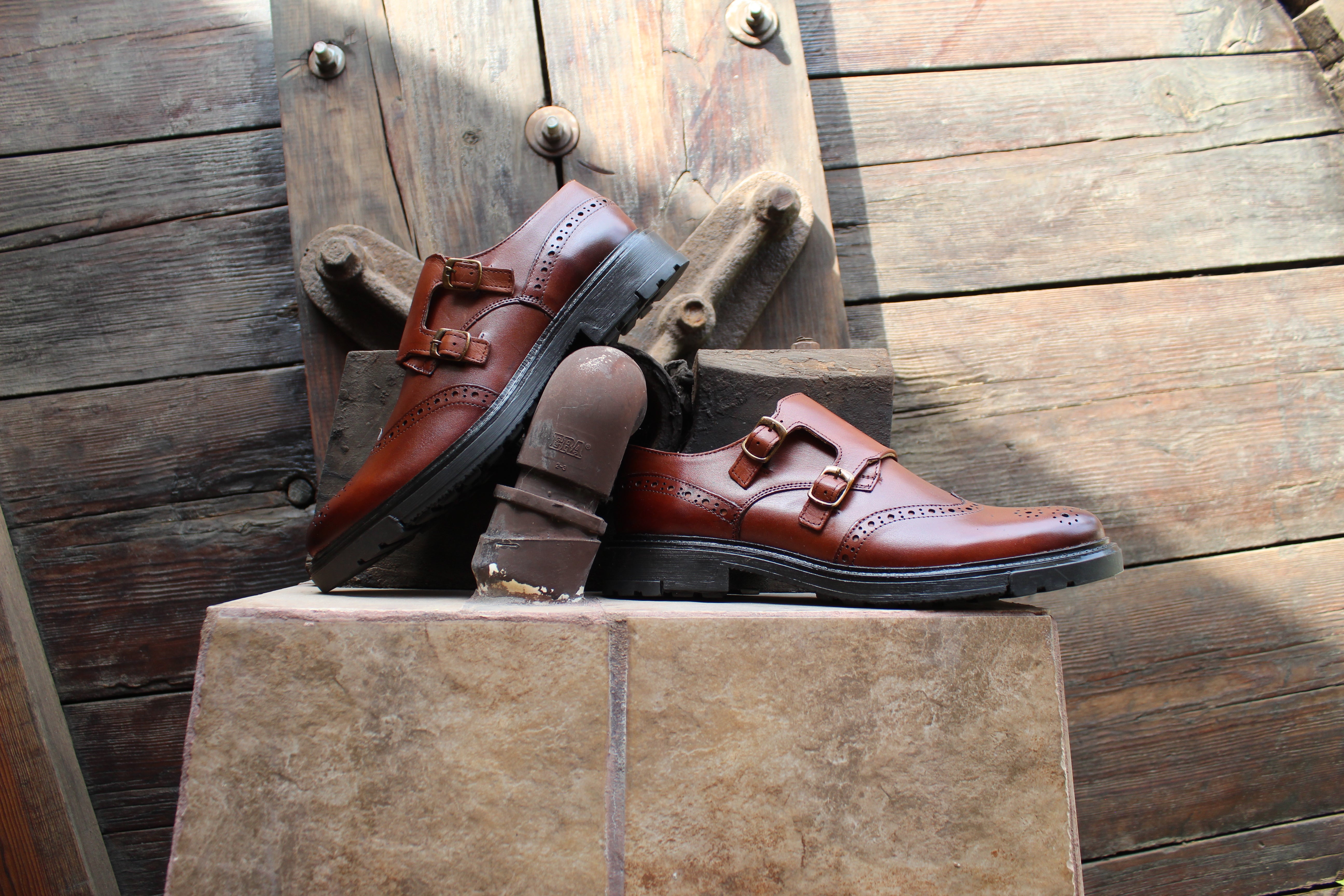 Zapato caballero, Zapatos suela TR, Monk, Herraje, Zapato piel, Mocasín, Mocasines, Becerro, Cómodo, Elegante, Hombre, Zapato Monkstrap, Double Monkstrap, Zapato vestir, Acabado a mano, Forro res